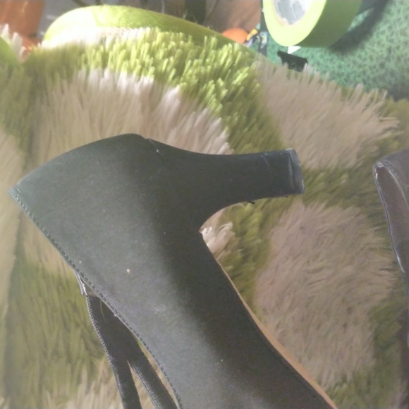 Microfiber black pumps US 11 - Picture 2 of 2